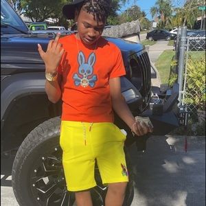 Meet your Posher, Ahmaree